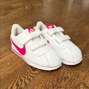 Nike Kids White and Pink Velcro Sneakers